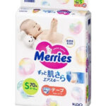 Merries Baby Diapers Small size. (4-8kg) (9-18lbs) 70 count.